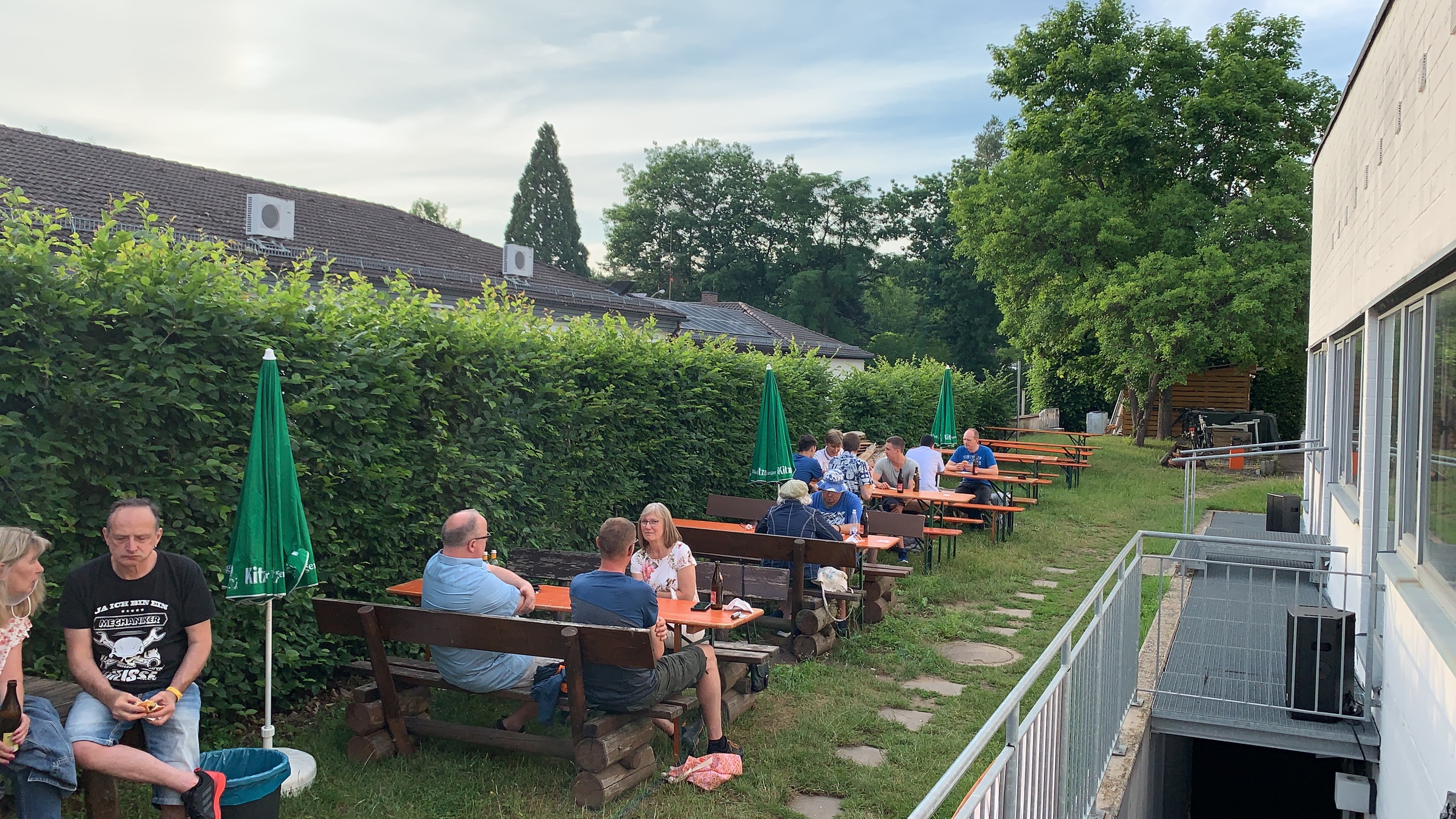 orange-biergarten-2021.jpg